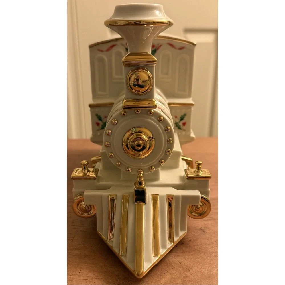 Vintage Lenox Holiday Junction Collection‎ Train Engine 1999  EUC
